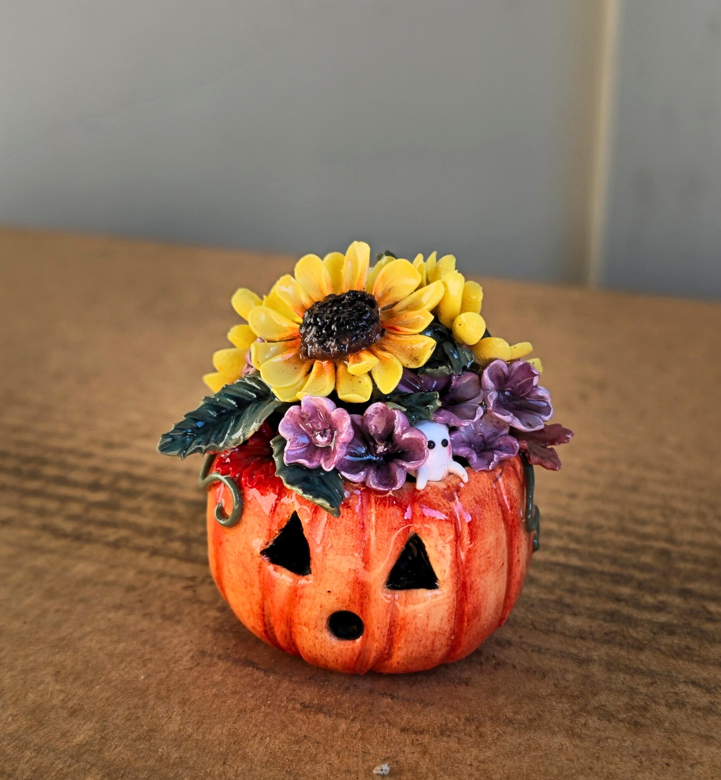 Sunflower Jack-O'-Lantern Figurine