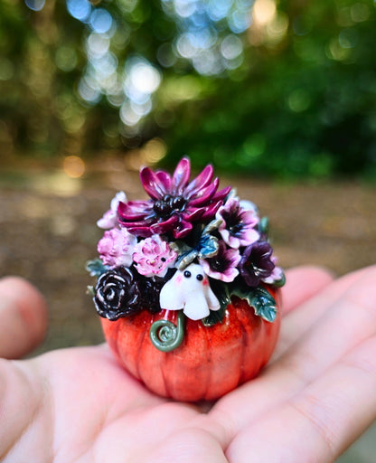 Jack-O'-Lantern Planter Figurine